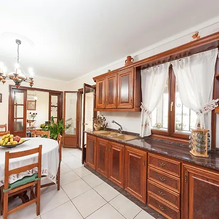 Grand With Garden Furniture Кан Пикафорт