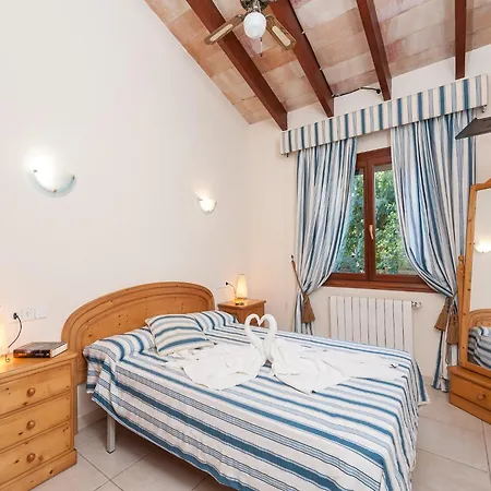 Grand With Garden Furniture * Can Picafort (Mallorca)